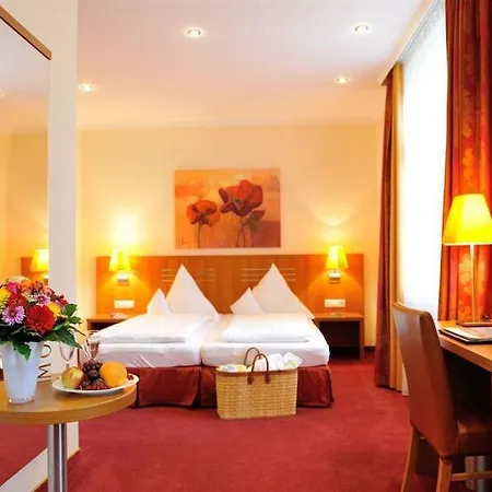 Vis A Vis Hotel 3*