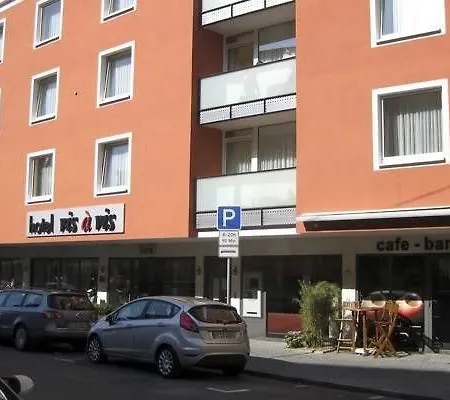 Vis à Vis